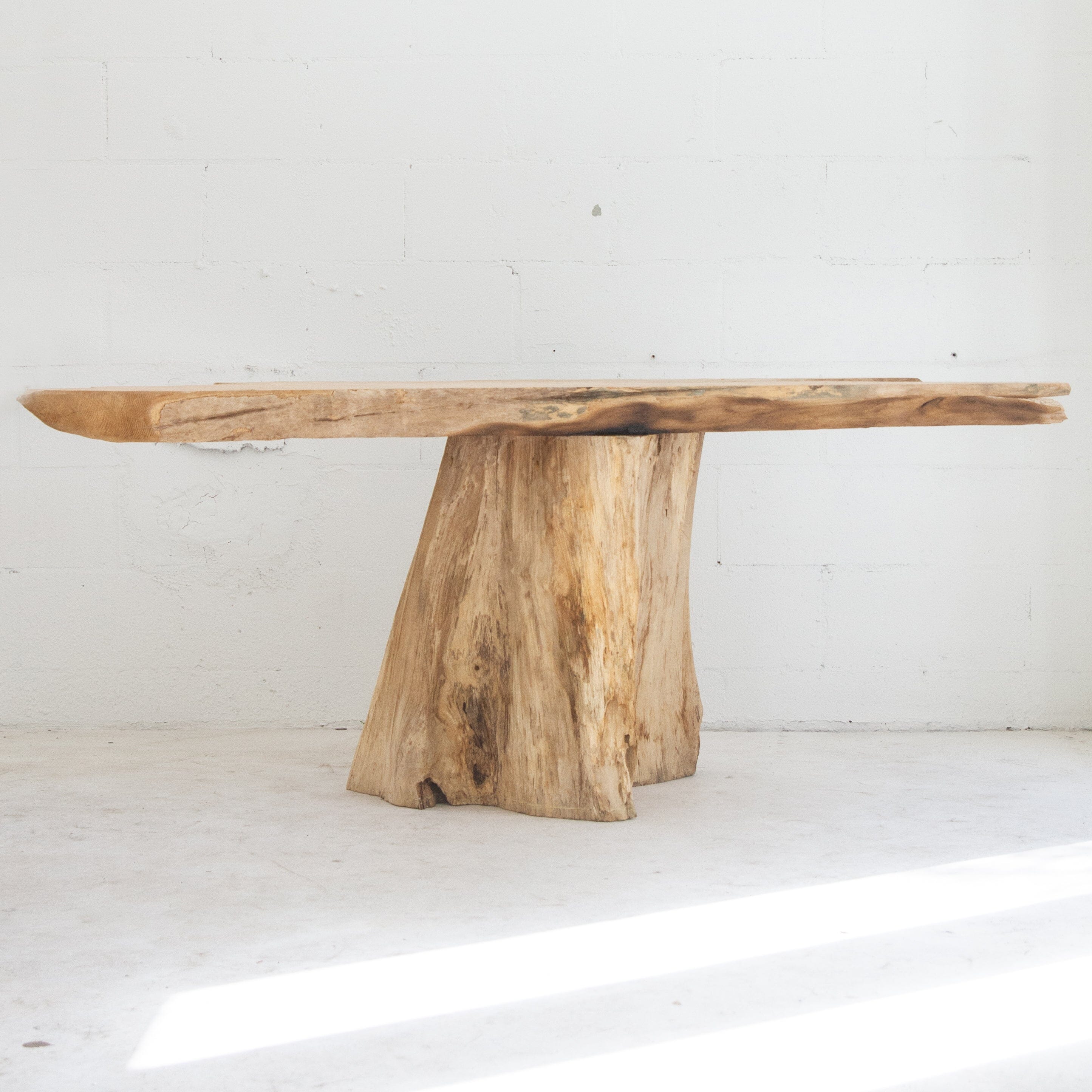 Live Edge Console I